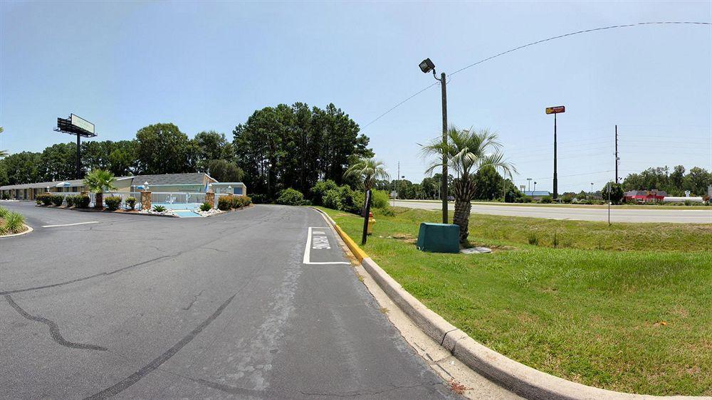 Econo Lodge Pooler - Savannah I-95 Exterior photo